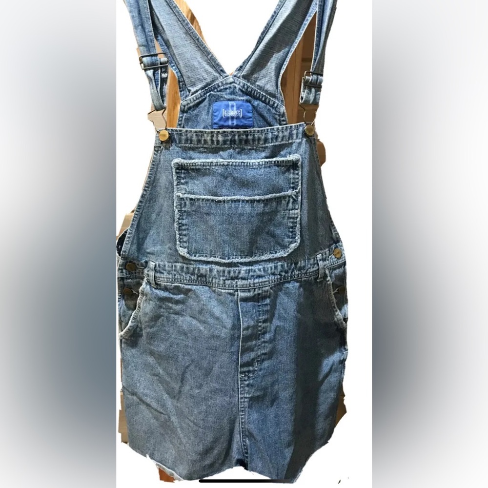 DENIM Bib Overalls JEAN SHORTS Adjustable cut offs, Fringed Front Pocket Vtg LRG